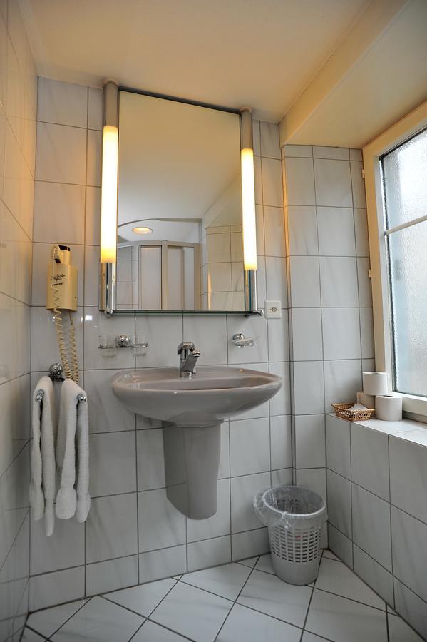 Hotel Freihof Glarus Esterno foto