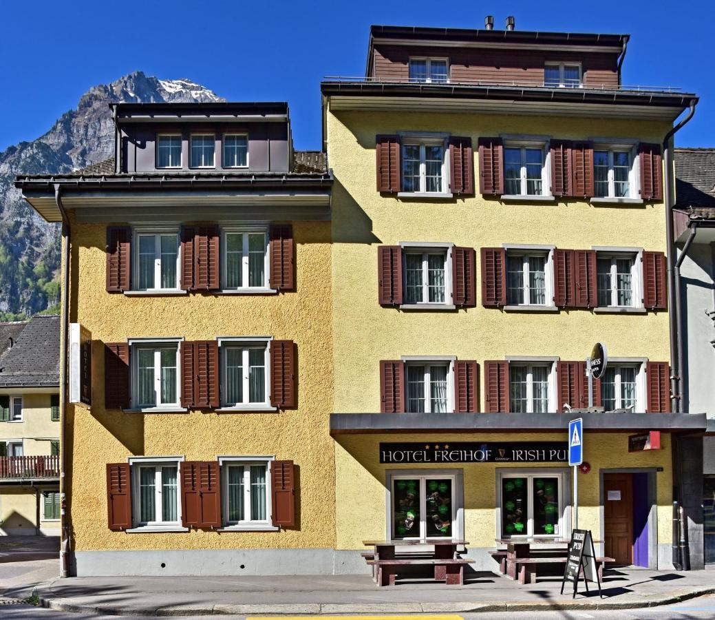 Hotel Freihof Glarus Esterno foto